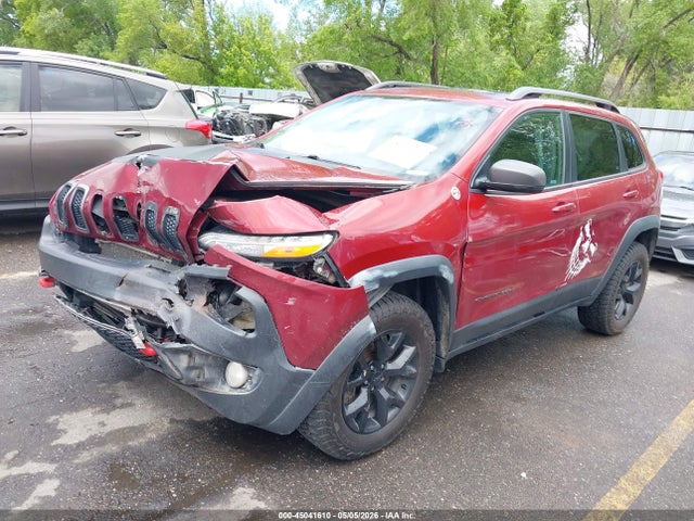 Jeep Cherokee Trailhawk 2015 1C4PJMBB5FW624576 Image 2