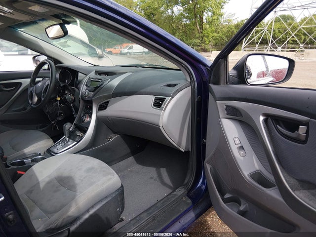 2013 Hyundai Elantra Gls მანქანა იყიდება აუქციონზე, vin: 5NPDH4AE7DH164933, აუქციონის ნომერი: 45041613