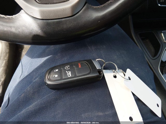 Продажа на аукционе авто 2019 Jeep Cherokee Limited Fwd, vin: 1C4PJLDB1KD488220, номер лота: 45041643
