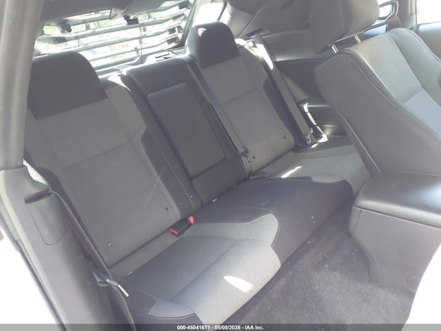 45041671 :رقم المزاد ، 2C3CDZAG0FH856067 vin ، 2015 Dodge Challenger Sxt مزاد بيع