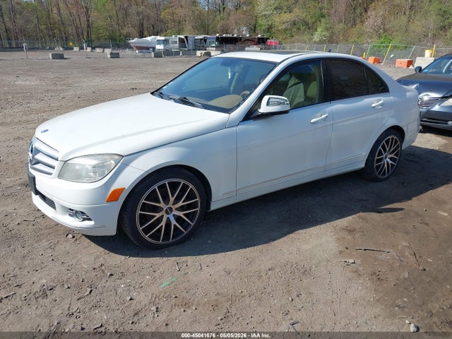 45041676 :رقم المزاد ، WDDGF81X58F156248 vin ، 2008 Mercedes-benz C 300 Luxury 4matic/sport 4matic مزاد بيع
