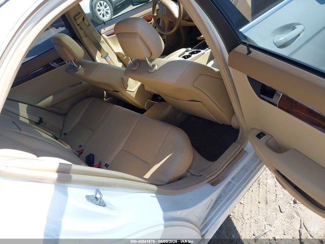45041676 :رقم المزاد ، WDDGF81X58F156248 vin ، 2008 Mercedes-benz C 300 Luxury 4matic/sport 4matic مزاد بيع