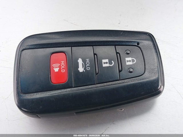 4T1B11HKXJU544240 Toyota CAMRY XLE