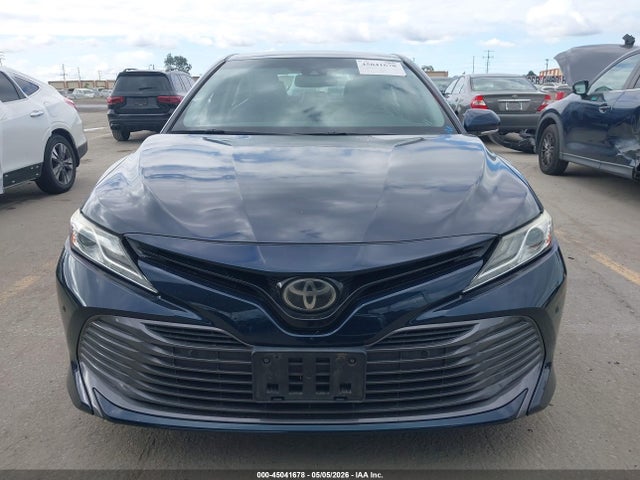 4T1B11HKXJU544240 Toyota CAMRY XLE