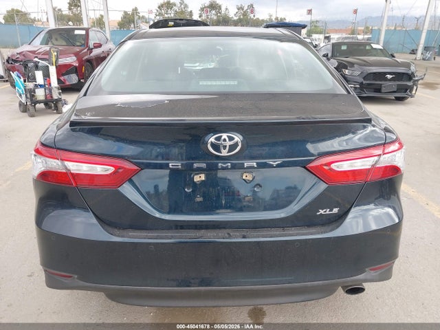 4T1B11HKXJU544240 Toyota CAMRY XLE