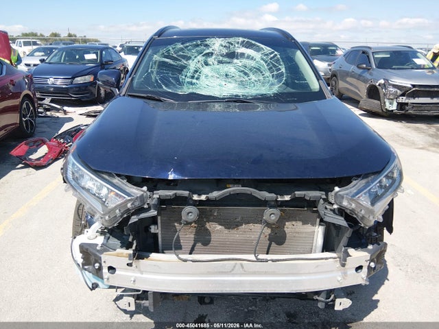 Toyota Rav4 Xle 2020 2T3W1RFV2LC047126 Image 6