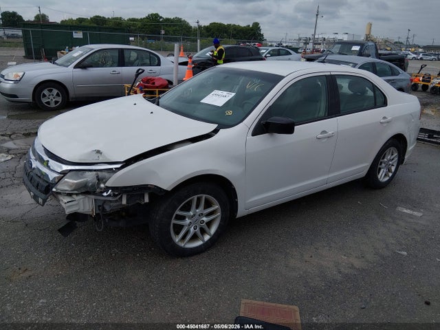 2011 Ford Fusion S მანქანა იყიდება აუქციონზე, vin: 3FAHP0GA6BR226694, აუქციონის ნომერი: 45041687