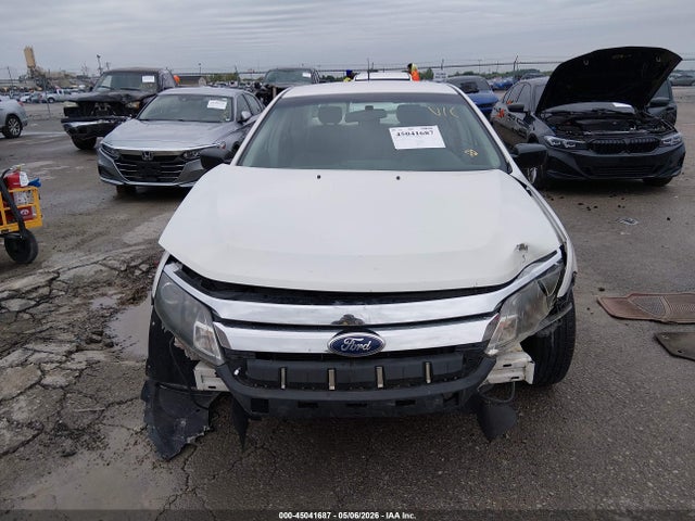 2011 Ford Fusion S მანქანა იყიდება აუქციონზე, vin: 3FAHP0GA6BR226694, აუქციონის ნომერი: 45041687