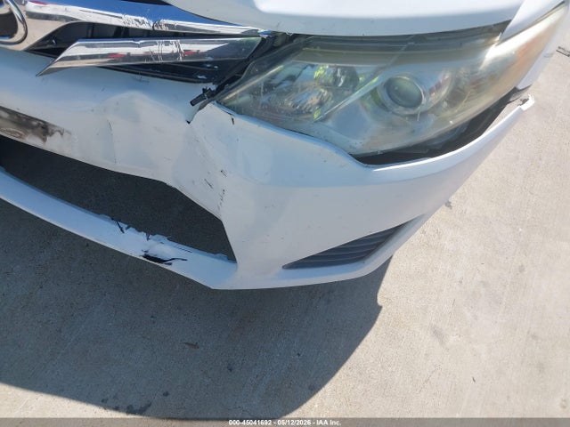 45041692 :رقم المزاد ، 4T1BF1FK5CU586869 vin ، 2012 Toyota Camry Le مزاد بيع