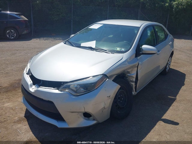 Toyota COROLLA LE 2014 2T1BURHE1EC210458 Image 2