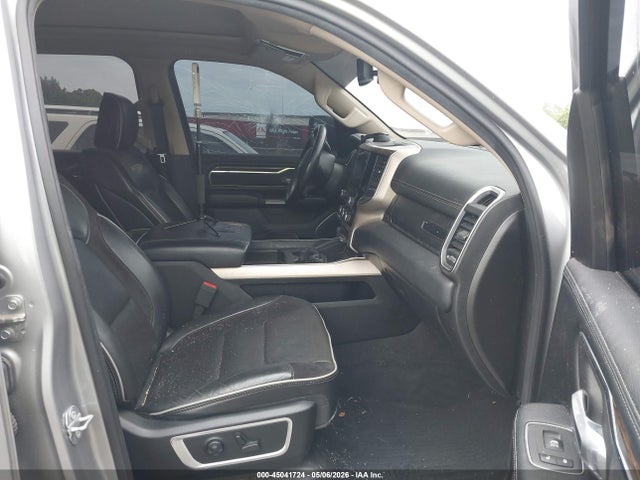 Aukcja sprzedaży 2019 Ram 1500 Laramie  4x4 5'7 Box, vin: 1C6SRFJT6KN715372, numer aukcji: 45041724