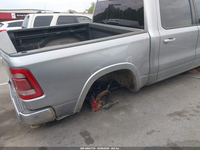 Aukcja sprzedaży 2019 Ram 1500 Laramie  4x4 5'7 Box, vin: 1C6SRFJT6KN715372, numer aukcji: 45041724