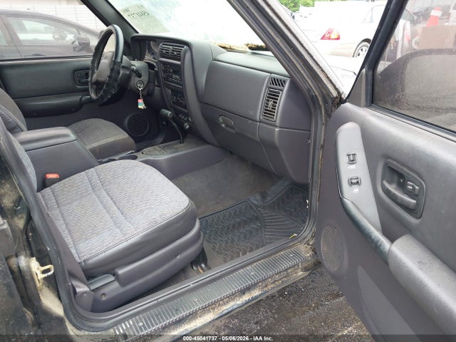 Продажа на аукционе авто 1999 Jeep Cherokee Classic/sport, vin: 1J4FT68S8XL646142, номер лота: 45041737
