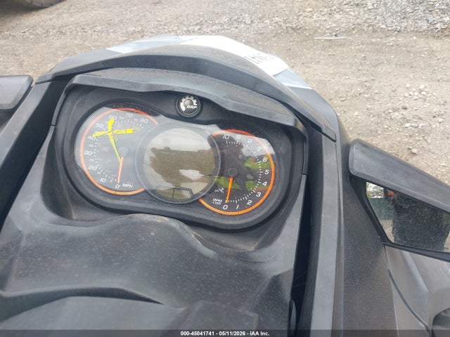 YDV07583A818 Sea Doo Rxt-300