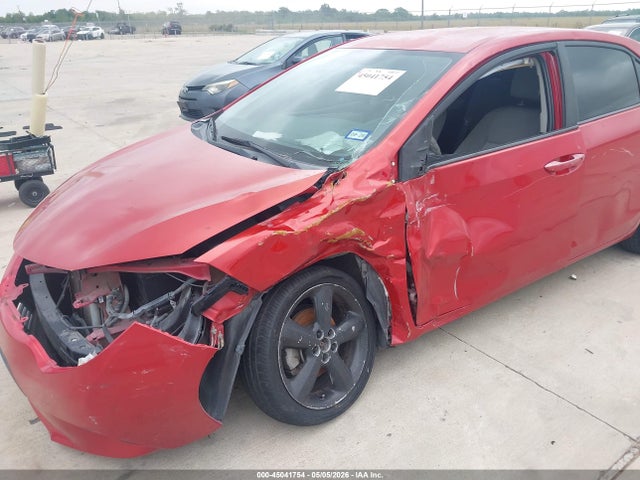 2T1BURHE3EC209411 Toyota COROLLA LE