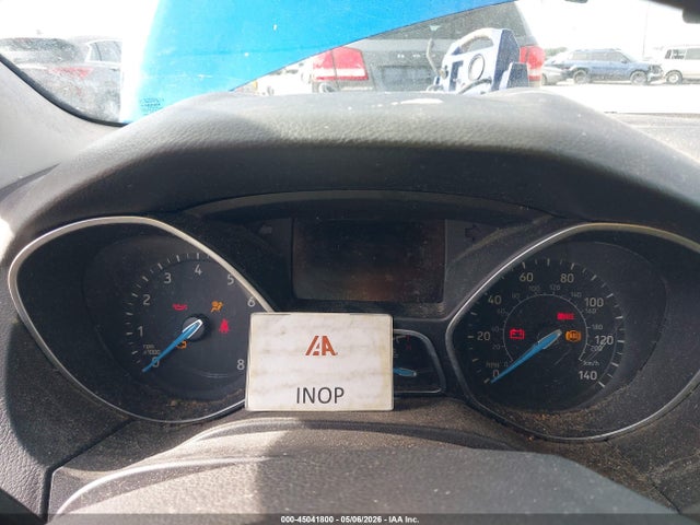 45041800 :رقم المزاد ، 1FADP3K23JL238718 vin ، 2018 Ford Focus Se مزاد بيع