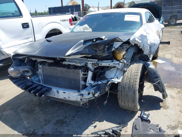 Продаж на аукціоні авто 2016 Dodge Challenger R/t Plus, vin: 2C3CDZBT3GH120088, номер лоту: 45041834