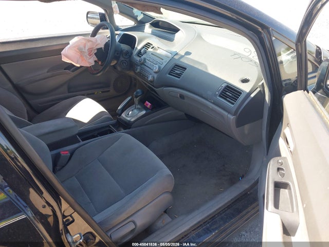 Продажа на аукционе авто 2007 Honda Civic Lx, vin: 2HGFA16567H315229, номер лота: 45041836
