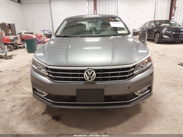 Продажа на аукционе авто 2017 Volkswagen Passat 1.8t Se, vin: 1VWGT7A31HC043888, номер лота: 45041847