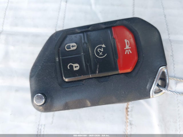 Продаж на аукціоні авто 2021 Jeep Wrangler Unlimited Sahara, vin: 1C4HJXEN5MW545126, номер лоту: 45041891