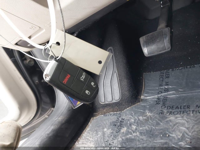 Продаж на аукціоні авто 2015 Chrysler 200 Limited, vin: 1C3CCCAB1FN757690, номер лоту: 45041903