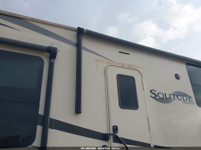 45041906 :رقم المزاد ، 573FS4228MAA01869 vin ، 2021 Grand Design Solltude مزاد بيع
