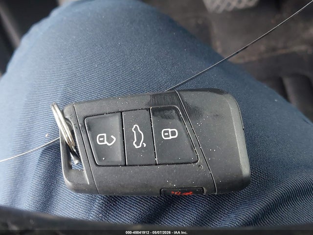 45041912 :رقم المزاد ، 3VWEM7BU1NM002053 vin ، 2022 Volkswagen Jetta 1.5t Se مزاد بيع