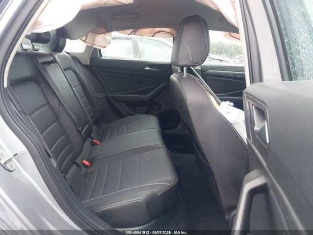 45041912 :رقم المزاد ، 3VWEM7BU1NM002053 vin ، 2022 Volkswagen Jetta 1.5t Se مزاد بيع
