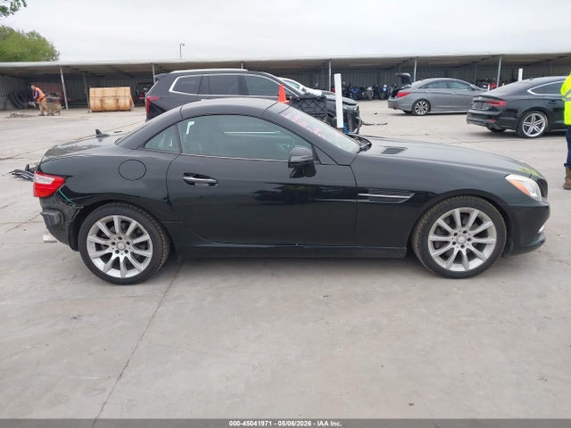 Aukcja sprzedaży 2016 Mercedes-benz Slk 300, vin: WDDPK3JAXGF123366, numer aukcji: 45041971