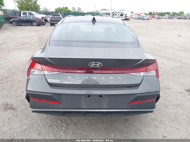 2024 Hyundai Elantra Sel მანქანა იყიდება აუქციონზე, vin: KMHLM4DGXRU697758, აუქციონის ნომერი: 45041980