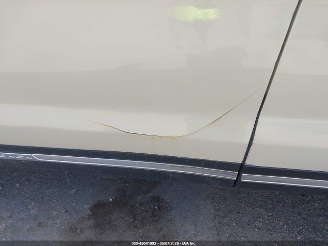 1FM5K8D85JGA23129 Ford EXPLORER XLT