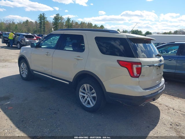 1FM5K8D85JGA23129 Ford EXPLORER XLT