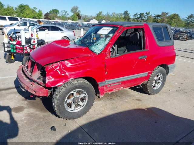 1999 Chevrolet Tracker მანქანა იყიდება აუქციონზე, vin: 2CNBJ18C9X6931507, აუქციონის ნომერი: 45042007