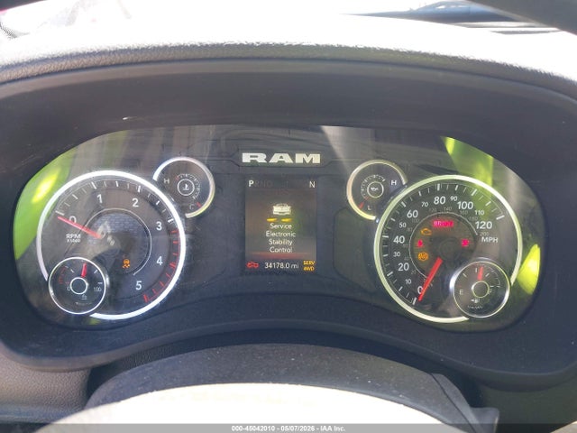 Продажа на аукционе авто 2024 Ram 2500 Tradesman  4x4 6'4 Box, vin: 3C6UR5CL7RG234551, номер лота: 45042010