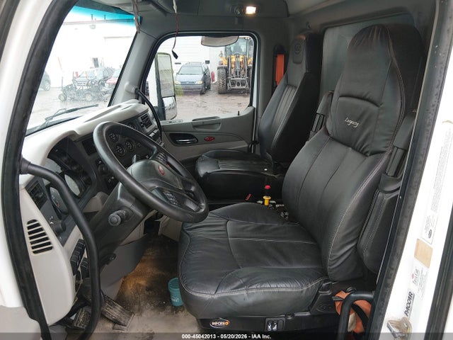 Продажа на аукционе авто 2020 Peterbilt 567, vin: 1NPCLPEX1LD629565, номер лота: 45042013