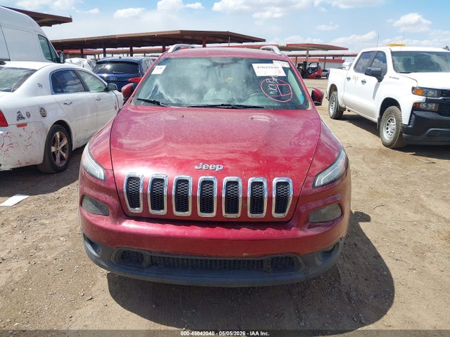 1C4PJLCB4HW617257 Jeep Cherokee Latitude Fwd