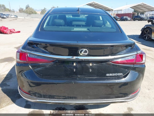Lexus ES 300H 2023 58ADA1C15PU031308 Image 33