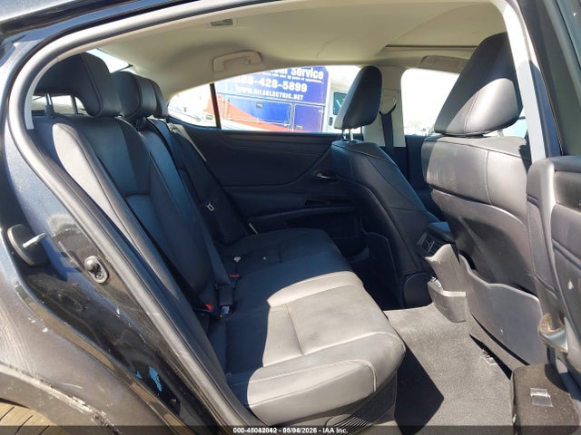 Lexus ES 300H 2023 58ADA1C15PU031308 Image 24