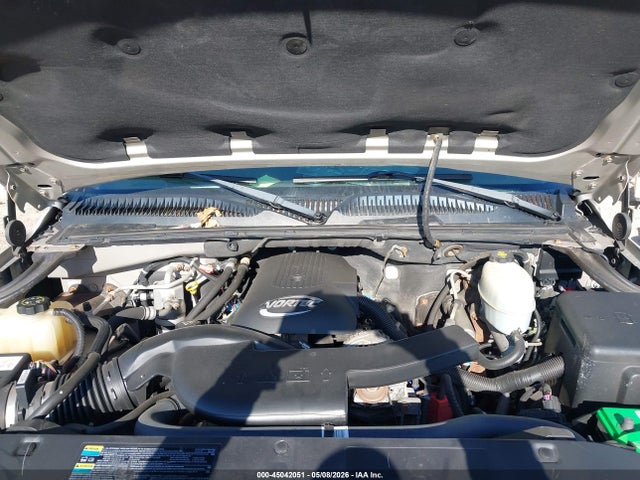 Продаж на аукціоні авто 2005 Chevrolet Suburban 1500 Z71, vin: 3GNFK16Z55G219398, номер лоту: 45042051