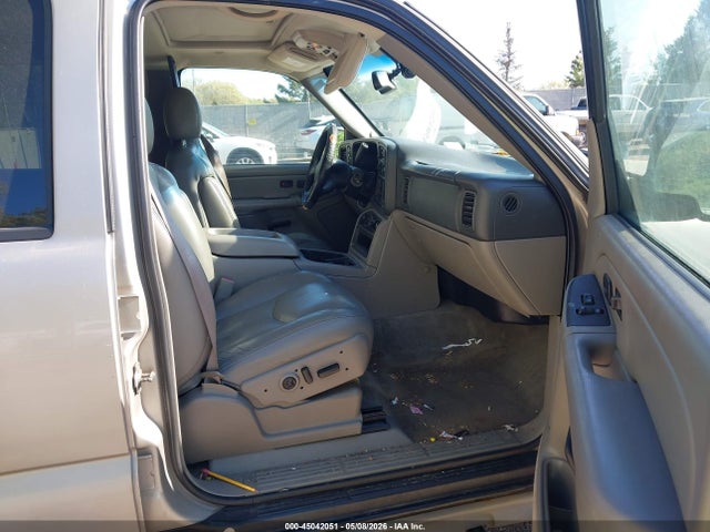 Продаж на аукціоні авто 2005 Chevrolet Suburban 1500 Z71, vin: 3GNFK16Z55G219398, номер лоту: 45042051
