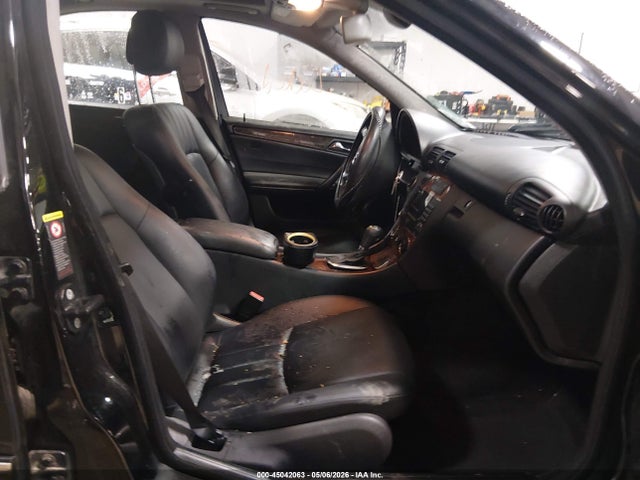 45042063 :رقم المزاد ، WDBRF92H97F929252 vin ، 2007 Mercedes-benz C 280 Luxury 4matic مزاد بيع