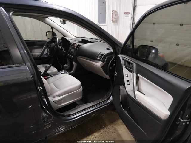 45042066 :رقم المزاد ، JF2SJAEC7EH451158 vin ، 2014 Subaru Forester 2.5i Premium مزاد بيع