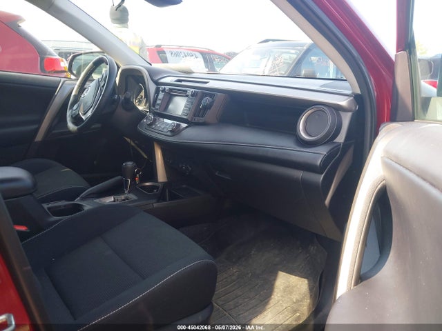 Продажа на аукционе авто 2018 Toyota Rav4 Xle, vin: 2T3RFREV7JW730645, номер лота: 45042068