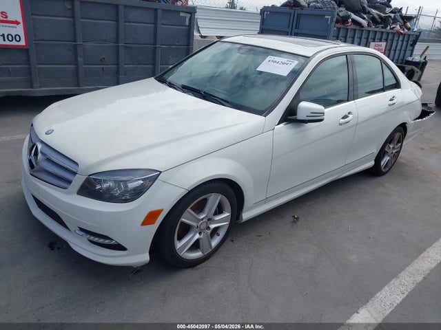 Продаж на аукціоні авто 2011 Mercedes-benz C 300 Luxury/sport, vin: WDDGF5EB8BA510815, номер лоту: 45042097