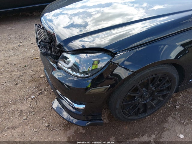 Продажа на аукционе авто 2013 Mercedes-benz C 250 Luxury/sport, vin: WDDGF4HB0DA765709, номер лота: 45042101