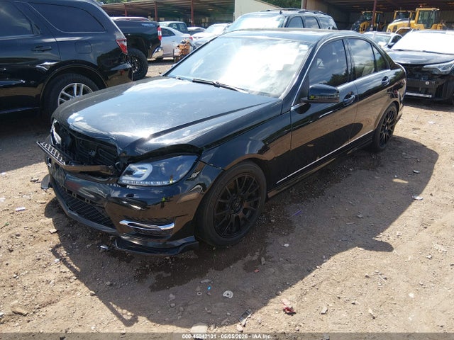 Продажа на аукционе авто 2013 Mercedes-benz C 250 Luxury/sport, vin: WDDGF4HB0DA765709, номер лота: 45042101