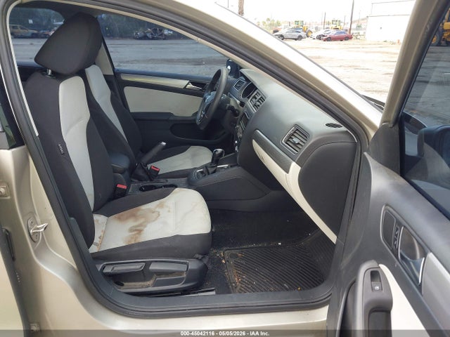 3VWD17AJ5FM319511 Volkswagen Jetta 1.8t Se
