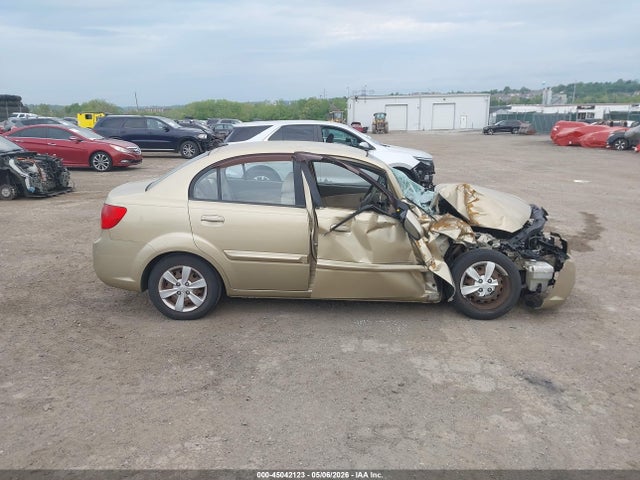 45042123 :رقم المزاد ، KNADH4A35A6665367 vin ، 2010 Kia Rio Lx مزاد بيع
