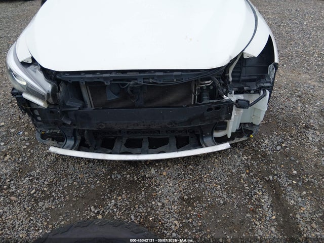 2014 Infiniti Q50 Premium მანქანა იყიდება აუქციონზე, vin: JN1BV7AP5EM673898, აუქციონის ნომერი: 45042131