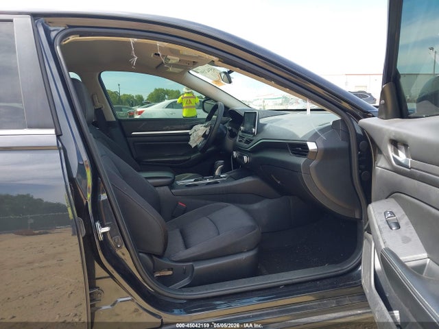Продажа на аукционе авто 2022 Nissan Altima Sv Fwd, vin: 1N4BL4DV5NN385679, номер лота: 45042159